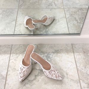 White Cotton Lace Kitten Heels, Size 6.5